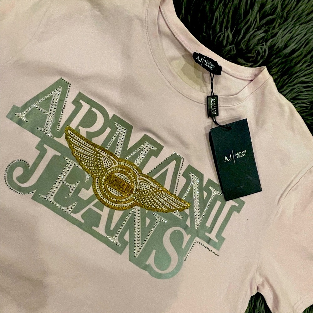 ARMANI MENS TSHIRT ✨